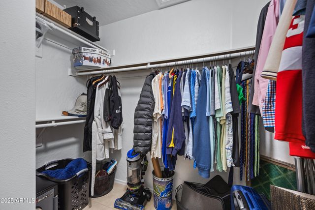 1161 W HONEYSUCKLE Lane, Chandler, AZ 85248