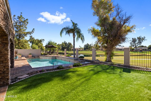 1161 W HONEYSUCKLE Lane, Chandler, AZ 85248