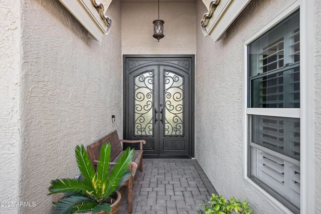 1161 W HONEYSUCKLE Lane, Chandler, AZ 85248