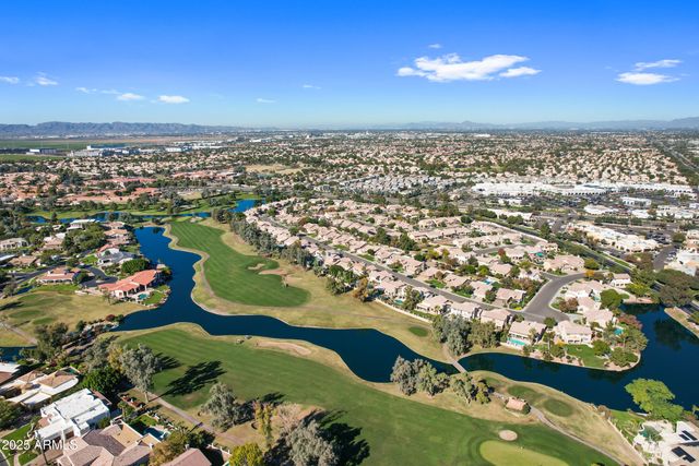 1161 W HONEYSUCKLE Lane, Chandler, AZ 85248