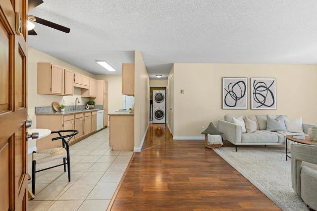 2332 Hosp Way 207, Carlsbad, CA 92008