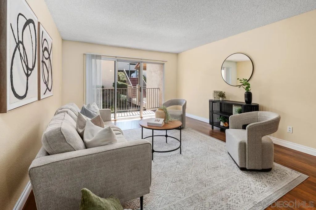 2332 Hosp Way 207, Carlsbad, CA 92008