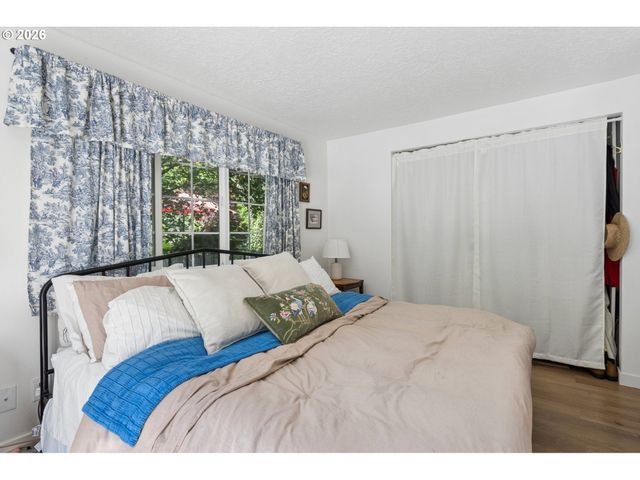 10835 Sw 39TH Ave, Portland, OR 97219