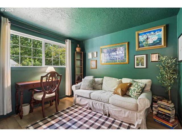 10835 Sw 39TH Ave, Portland, OR 97219