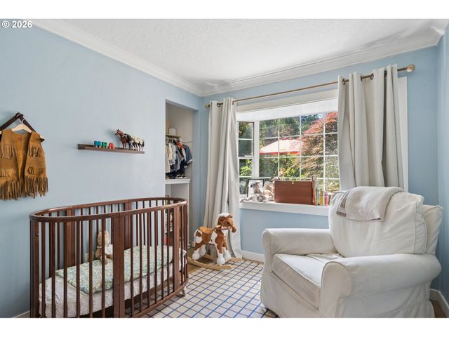 10835 Sw 39TH Ave, Portland, OR 97219