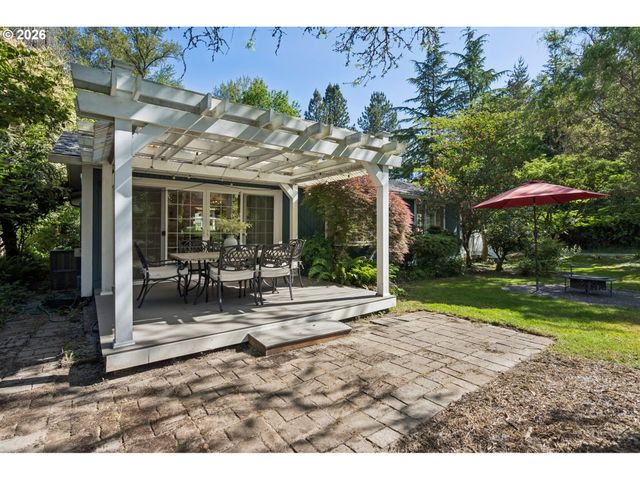 10835 Sw 39TH Ave, Portland, OR 97219