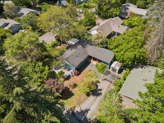 10835 Sw 39TH Ave, Portland, OR 97219