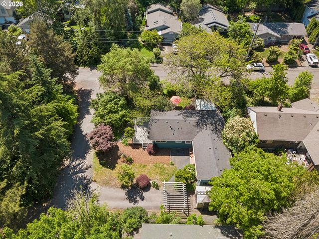 10835 Sw 39TH Ave, Portland, OR 97219