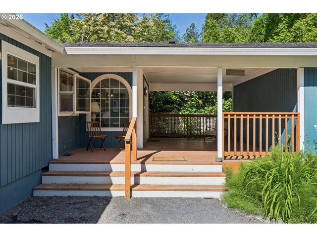 10835 Sw 39TH Ave, Portland, OR 97219