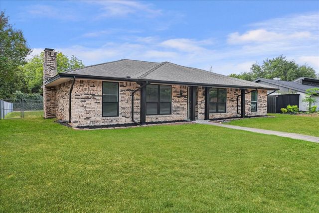 236 Charles Street, Desoto, TX 75115