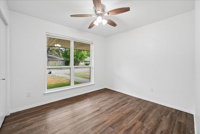 236 Charles Street, Desoto, TX 75115