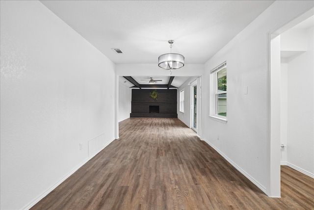 236 Charles Street, Desoto, TX 75115