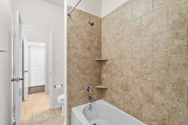 1104 Arvada DR, Leander, TX 78641