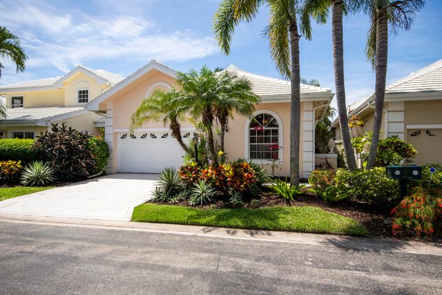 264 W Canterbury Dr W W, Palm Beach Gardens, FL 33418