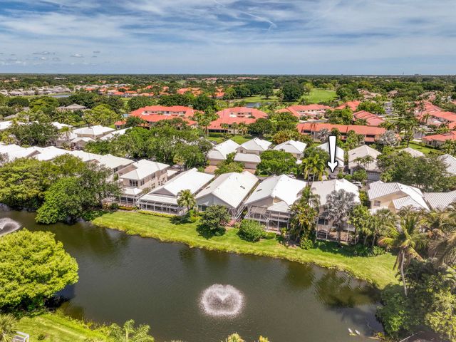 264 W Canterbury Dr W W, Palm Beach Gardens, FL 33418