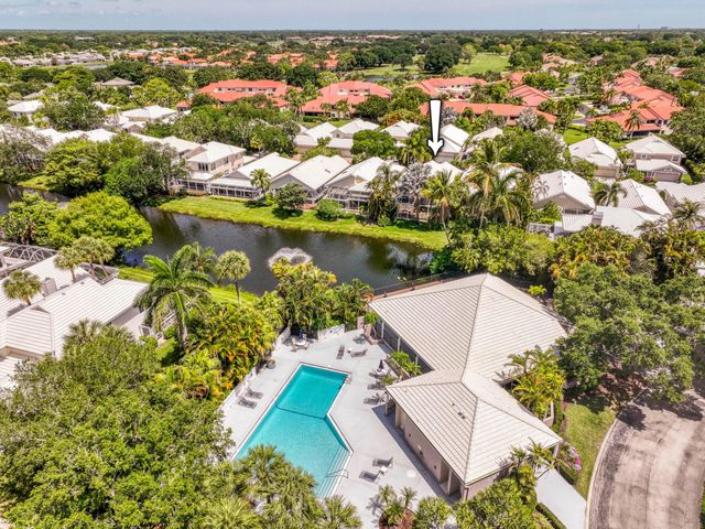 264 W Canterbury Dr W W, Palm Beach Gardens, FL 33418