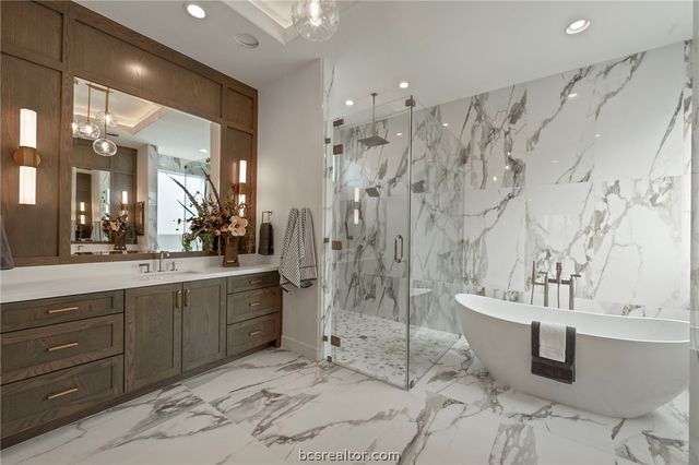 5105 Miramont Circle, Bryan, TX 77802