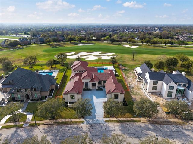 5105 Miramont Circle, Bryan, TX 77802