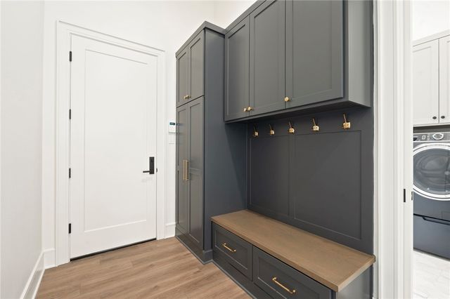 5105 Miramont Circle, Bryan, TX 77802