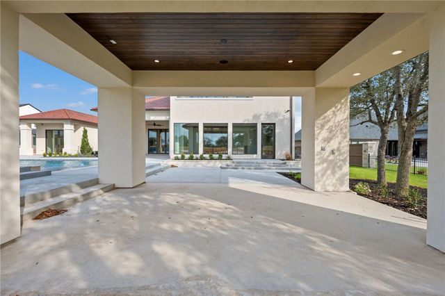 5105 Miramont Circle, Bryan, TX 77802