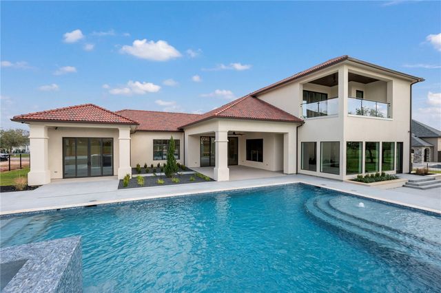 5105 Miramont Circle, Bryan, TX 77802