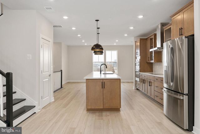 44582 STRABANE TER, Ashburn, VA 20147