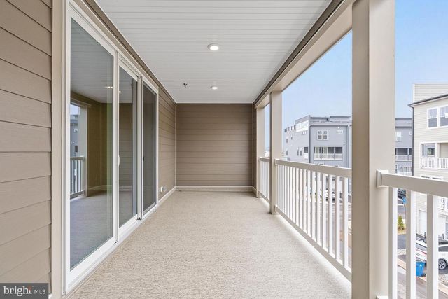 44582 STRABANE TER, Ashburn, VA 20147