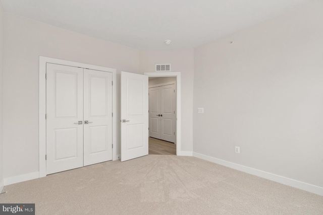 44582 STRABANE TER, Ashburn, VA 20147