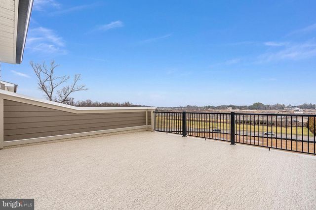 44582 STRABANE TER, Ashburn, VA 20147