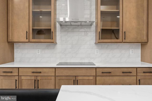 44582 STRABANE TER, Ashburn, VA 20147