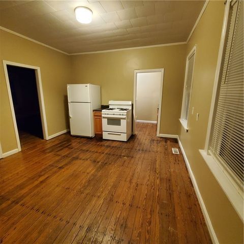 37 Wakefield Street 39, West Warwick, RI 02893