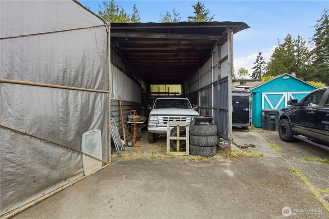 22616 24th Avenue S, Des Moines, WA 98198