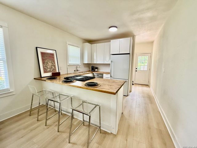 143 Fair Ave, San Antonio, TX 78223