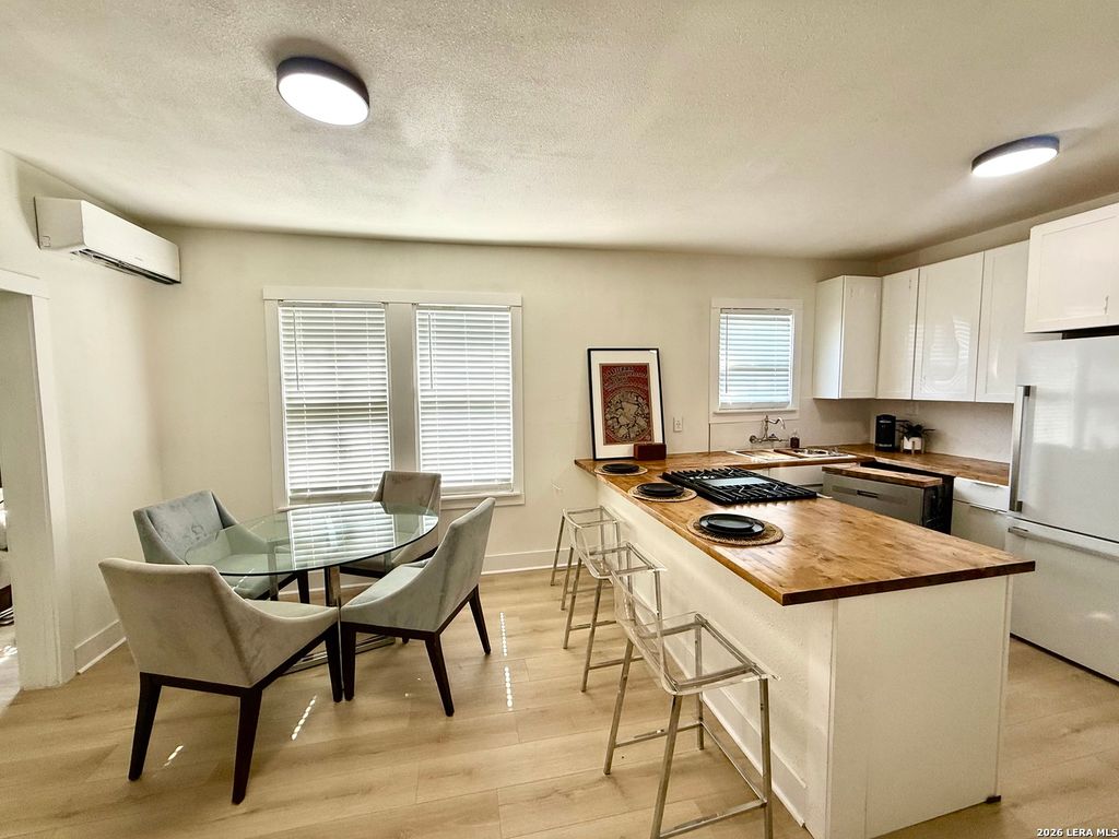 143 Fair Ave, San Antonio, TX 78223