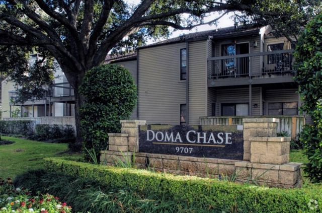 9707 Richmond Avenue 74, Houston, TX 77042