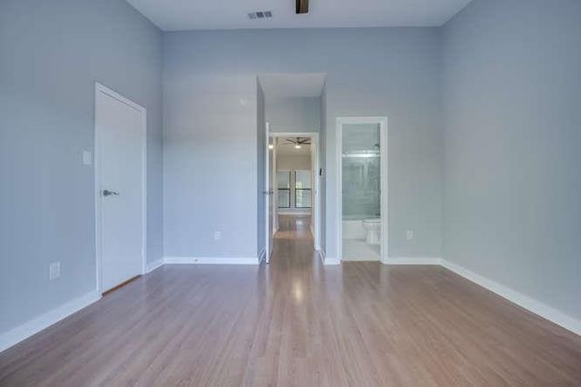 2901 San Jacinto BLVD 306, Austin, TX 78705