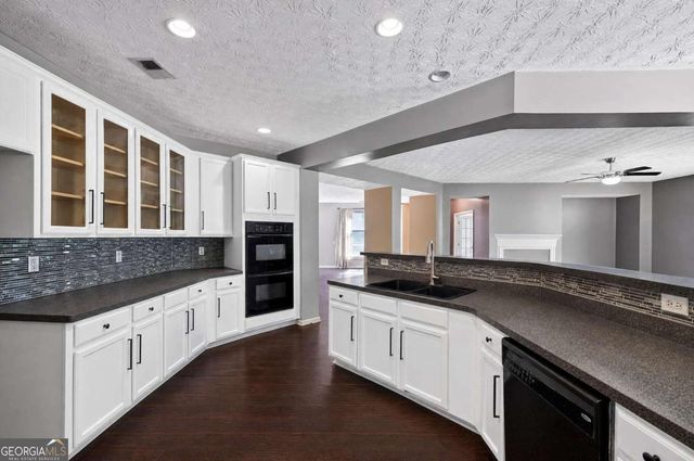2931 Edgewater Street SW, Atlanta, GA 30331