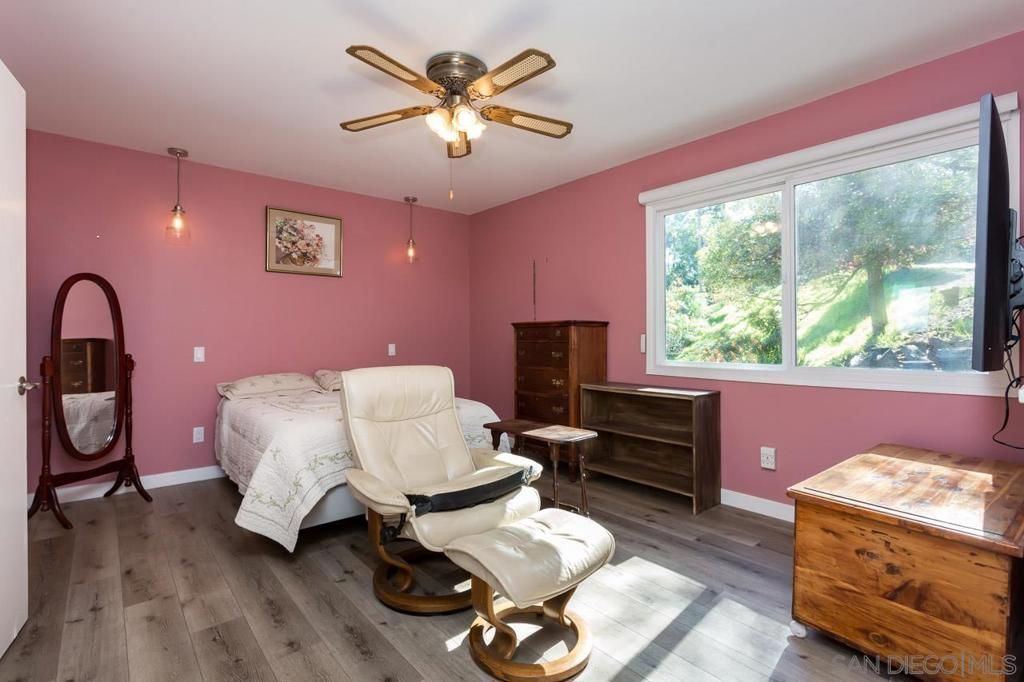 Image 24 of property listing at 2019 Avenida Penasco, El Cajon, CA 92019