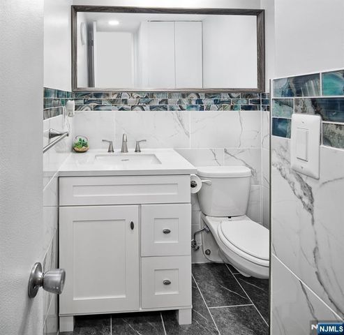 7004 Kennedy Boulevard 38A, Guttenberg, NJ 07093