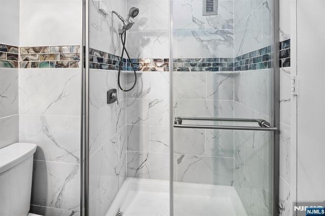 7004 Kennedy Boulevard 38A, Guttenberg, NJ 07093