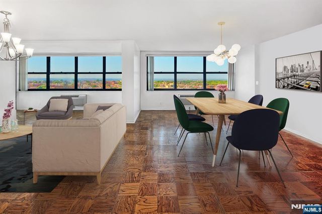 7004 Kennedy Boulevard 38A, Guttenberg, NJ 07093