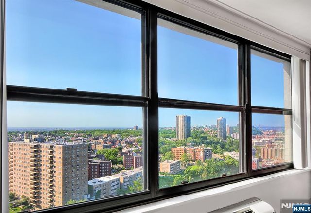 7004 Kennedy Boulevard 38A, Guttenberg, NJ 07093