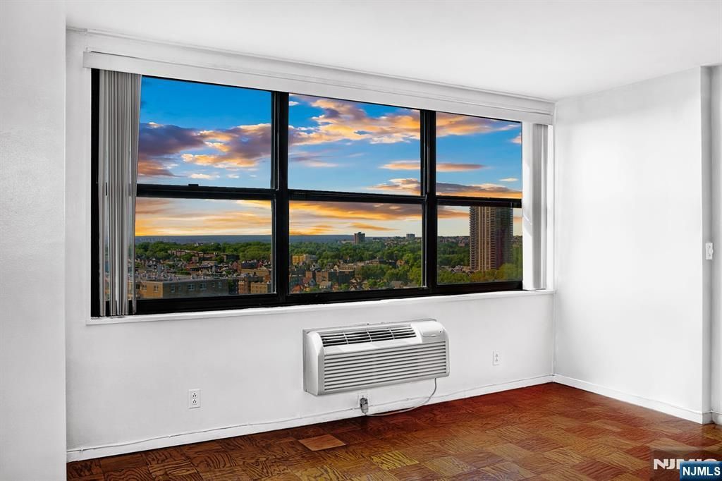 7004 Kennedy Boulevard 38A, Guttenberg, NJ 07093