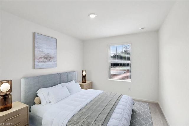 967 Riverbank Drive, Kernersville, NC 27284