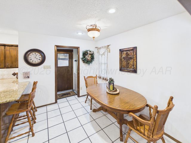 2735 N CHEROKEE Drive, Pampa, TX 79065