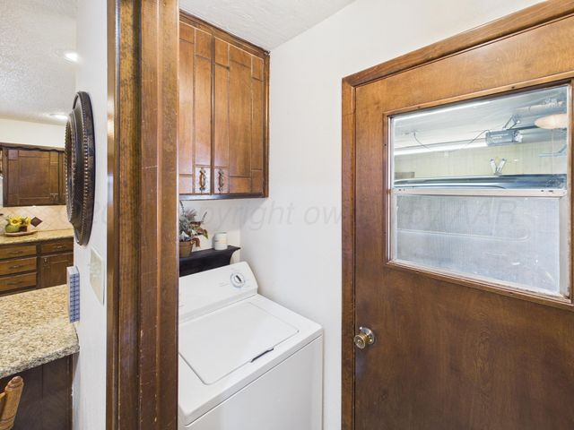 2735 N CHEROKEE Drive, Pampa, TX 79065