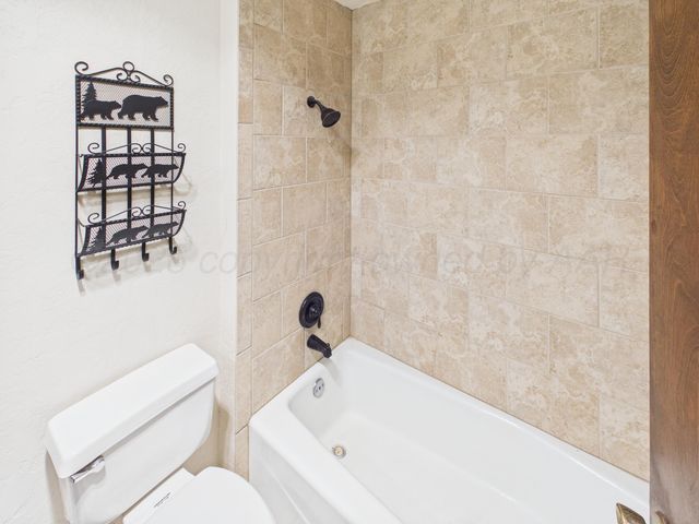 2735 N CHEROKEE Drive, Pampa, TX 79065