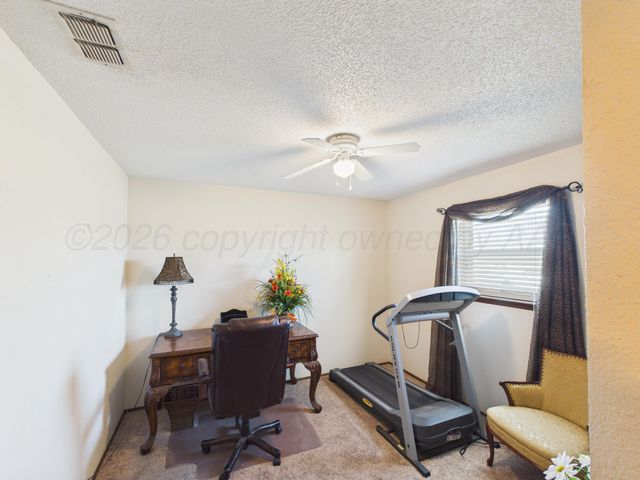 2735 N CHEROKEE Drive, Pampa, TX 79065