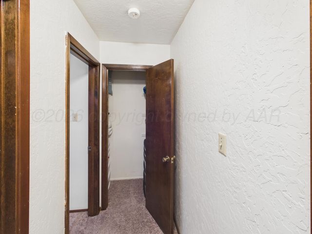 2735 N CHEROKEE Drive, Pampa, TX 79065