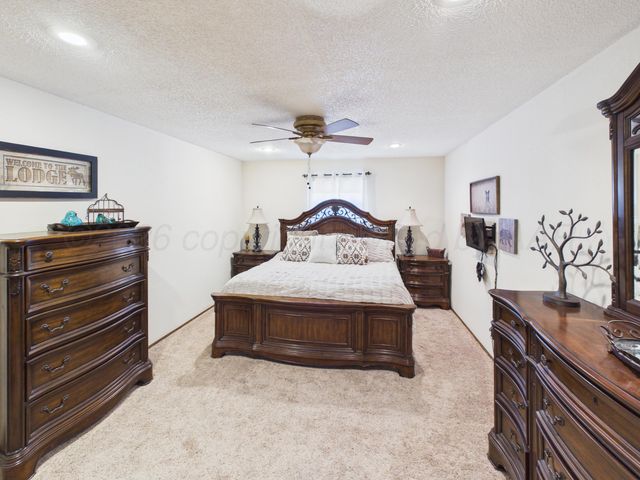 2735 N CHEROKEE Drive, Pampa, TX 79065